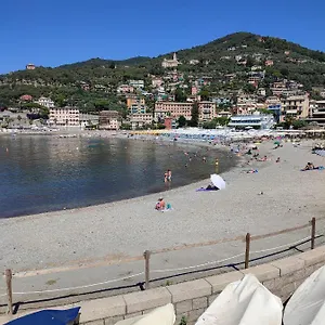 Sole E Mare Di Liguria Appartamento